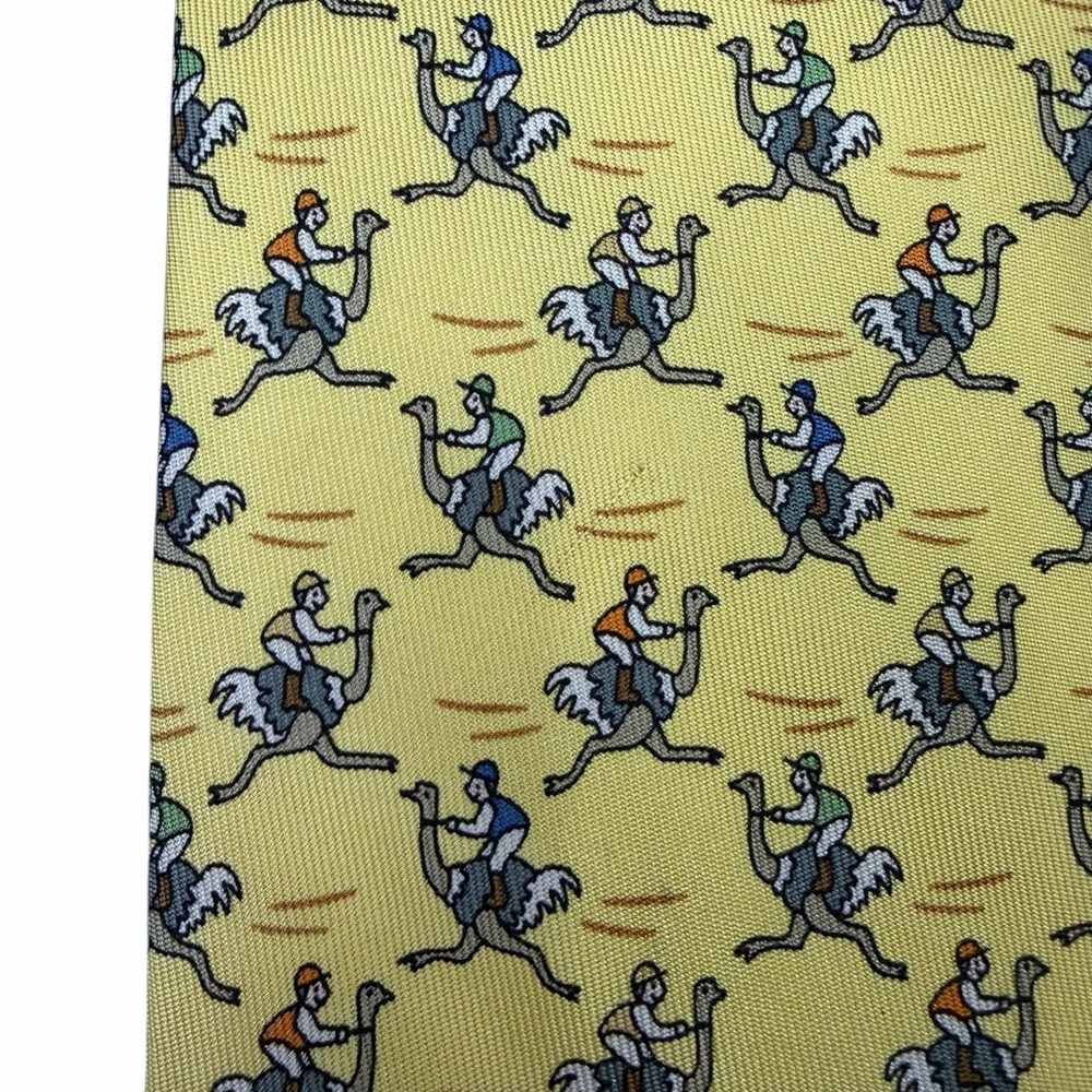 Hermes Mens Tie Racing Ostriches Yellow Silk 7987 EA 3 5/8" (W) x 61.25" (L) euc - Picture 4 of 5